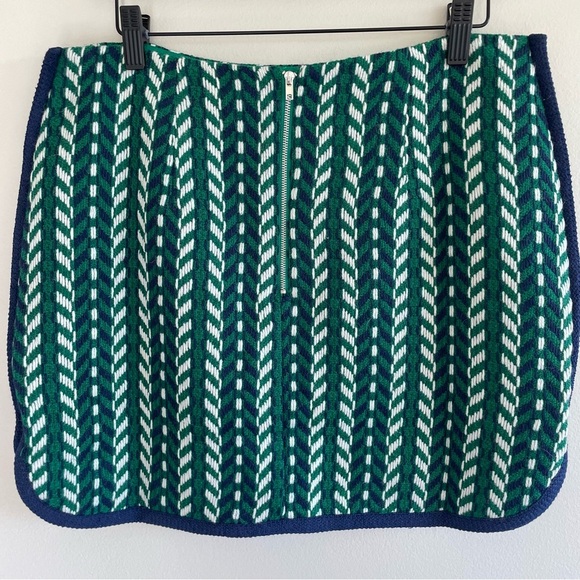 NWT English Factory Mini Skirt Green/White/Navy Size Large - Picture 2 of 8